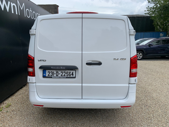 Image for 2023 Mercedes-Benz Vito 2.0 CDI AUTO 114 KA/L STYLE // PRICE EXCL. VAT // GREAT CONDITION // 03/27 NCT // CRUISE, AIR CON AND BLUETOOTH // 