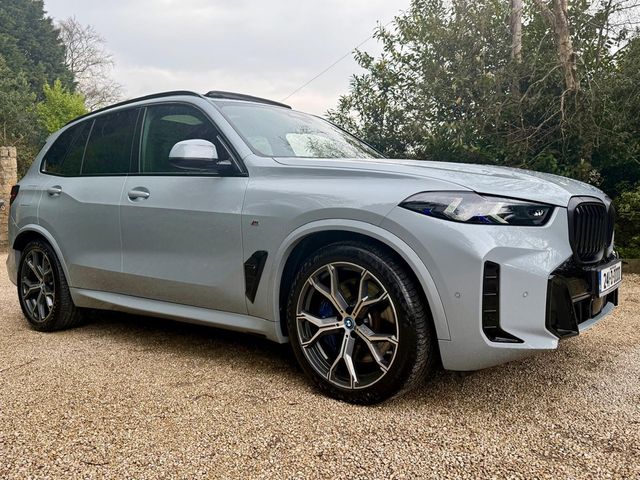 Image for 2024 BMW X5 XDRIVE50E M SPORT PRO
