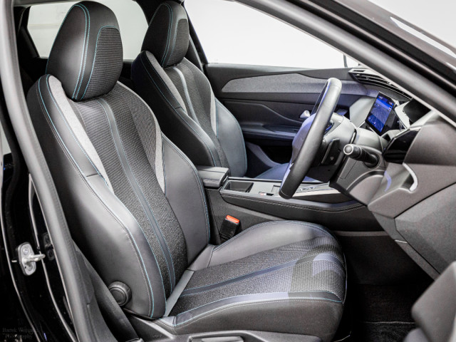 Image for 2024 Peugeot 308 SW Allure Petrol Plug-in Hybrid Auto 180HP