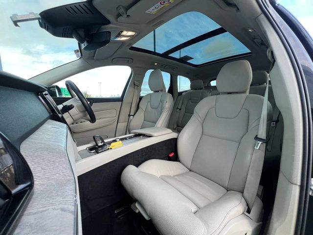 Image for 2023 Volvo XC60 T6 PLUS DARK AWD 2.0 ** HUGE SPEC ** // OPENING PAN ROOF // 360 PARKING CAMERAS // APPLE CARPLAY/ANDROID AUTO 