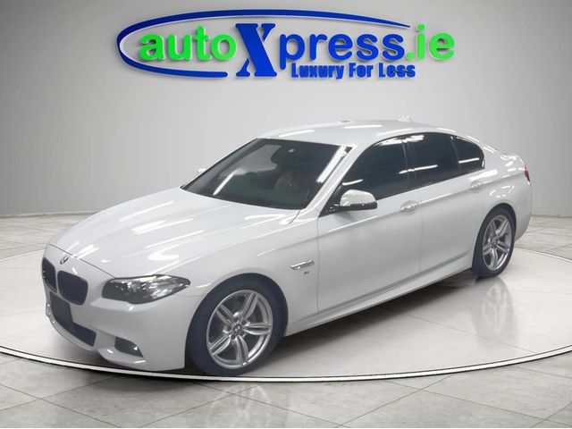 Image for 2016 BMW 5 Series 523D M-SPORT Automatic, Reversing camera