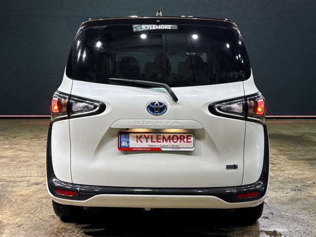 Image for 2020 Toyota Sienta 1.5 HYBRID - G PACKAGE - CRUISE CONTROL - DUAL ELECTRIC DOORS - 360 REVERSE CAMERA - 7 SEATER