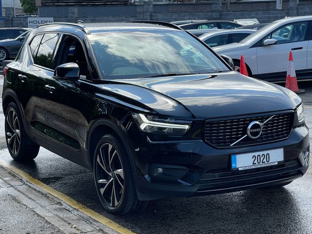 Image for 2020 Volvo XC40 RECHARGE T5 R-DESIGN PRO