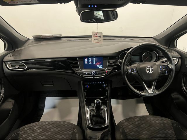 Image for 2017 Vauxhall Astra 1.4 SRI NAV 99BHP 5DR