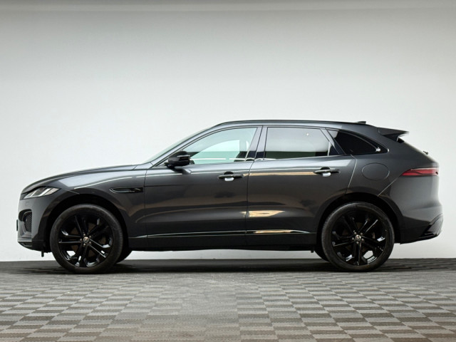 Image for 2024 Jaguar F-Pace R-DYNAMIC HSE BLACK P400E