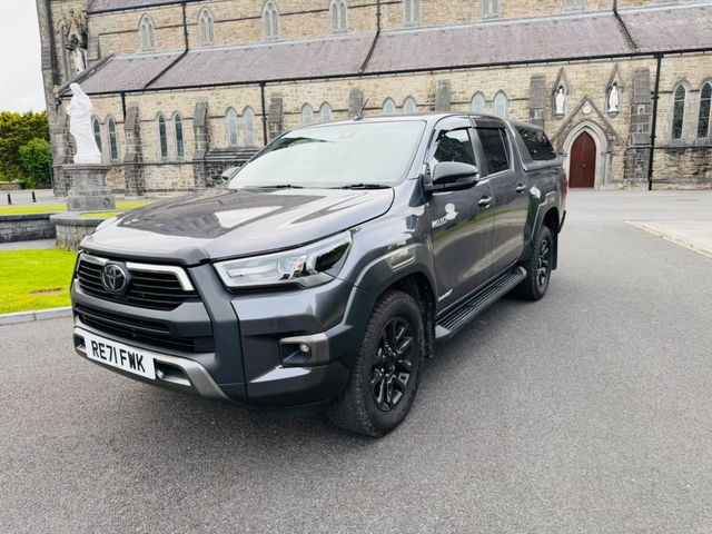 Image for 2021 Toyota Hilux INVINCIBLE X 4WD D-4D DCB