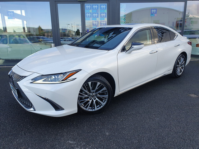 Image for 2021 Lexus ES 300h SUNROOF * FULL LEATHER * 2.5 HYBRID * ALL WHEEL DRIVE