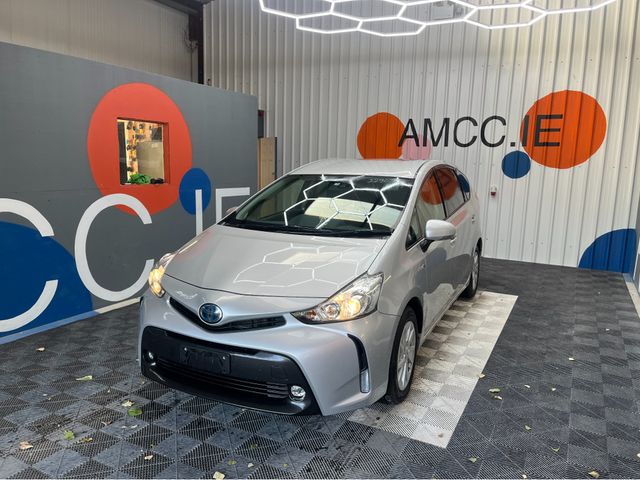 Image for 2017 Toyota Prius Alpha 2017 TOYOTA PRIUS ALPHA 7 SEATER 1.8L HYBRID / 59K KMS / RADAR CRUISE CONTROL, REVERSE CAMERA & MORE