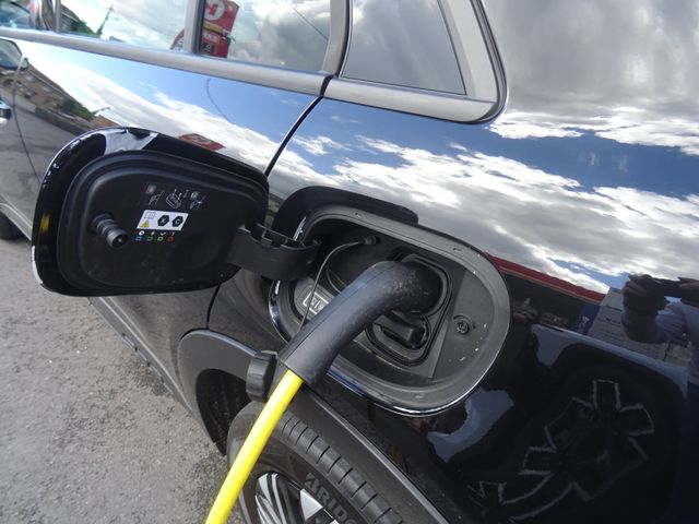 Image for 2024 Fiat 600 RED " full electric"