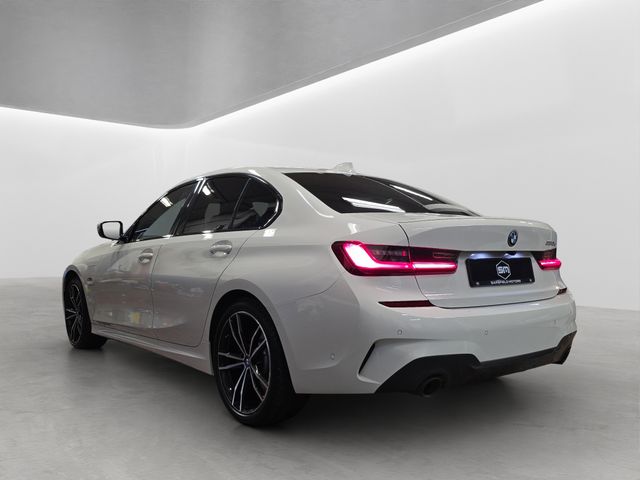 Image for 2022 BMW 3 Series 330E M SPORT AUTO. HUGE SPEC. FINANCE ARRANGED. SIMI. AA APPROVED.