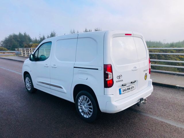 Image for 2024 Toyota Proace PR City 1 5 GX SWB