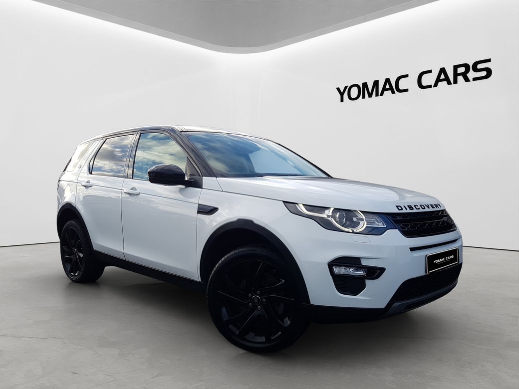 Image for 2018 Land Rover Discovery Sport 2.0D HSE BLACK EDITION -- 7 SEAT CONFIGURATION -- HIGH SPEC