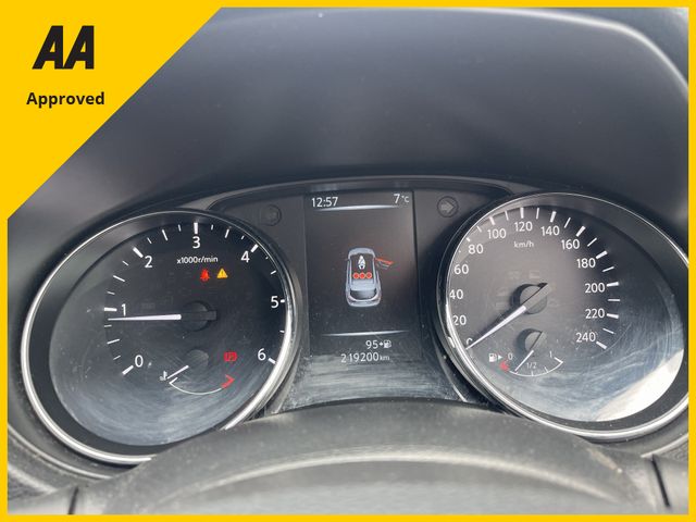 Image for 2015 Nissan Qashqai 1.5 DSL LX FREE DELIVERY 