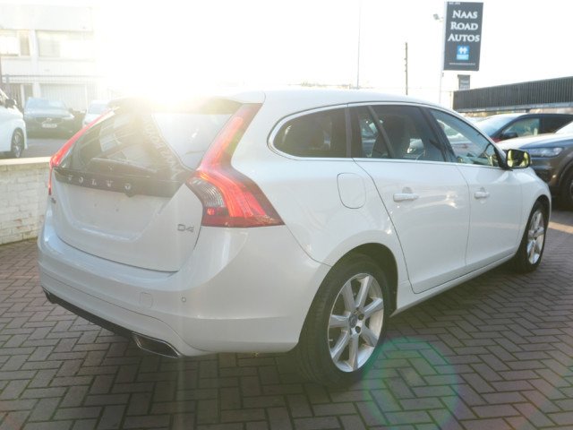 Image for 2018 Volvo V60 2.0 DIESEL 5DR ESTATE 