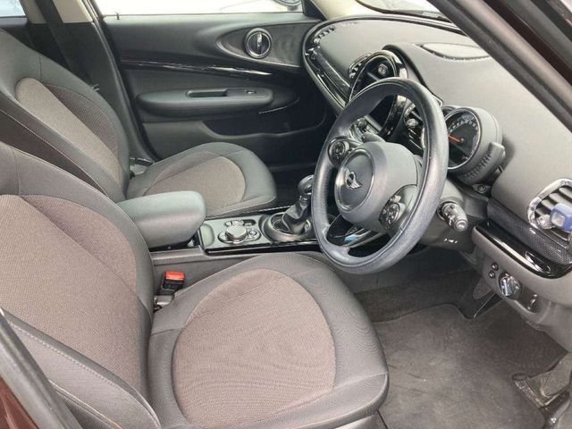Image for 2017 Mini Clubman 1.5 AUTOMATIC - FACTORY ALLOYS - REAR CAMERA