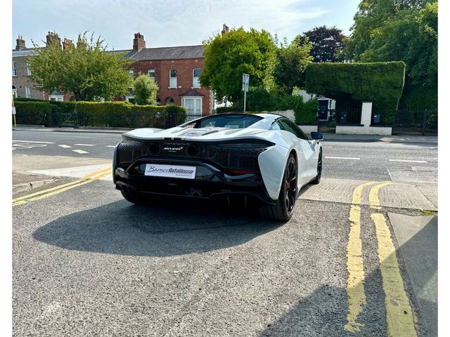Image for 2024 McLaren Artura *MASSIVE SPEC* 3.0 V6 PHEV AUTO 2DR