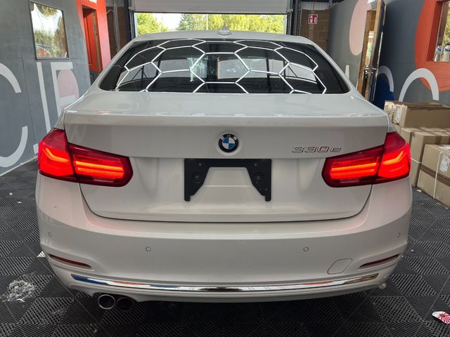 Image for 2016 BMW 3 Series 2016 BMW 330E LUXURY 20 AUTOMATIC / CRUISE CONTROL / PARKING CAMERA / ELECTRIC MEMORY & HEATED SEATS AND MORE