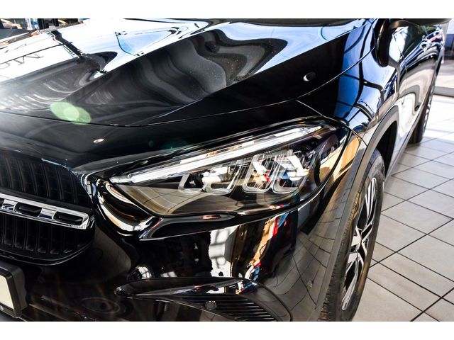 Image for 2026 Mercedes-Benz GLA Class 180d Progressive Night Pack Auto