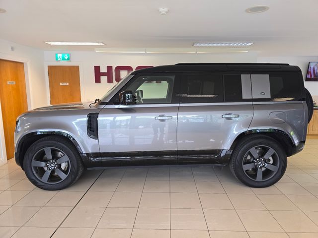 Image for 2024 Land Rover Defender P400E X-DYNAMIC HSE PETROL/PHEV