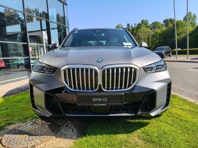 Image for 2026 BMW X5 xDrive 50e M Sport