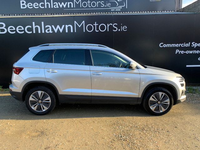 Image for 2023 Skoda Karoq 2.0 TDI 115 BHP AMBITION 5DR // ONE OWNER // GREAT CONDITION // FULL SERVICE HISTORY // CRUISE, PARKING SENSORS AND BLUETOOTH // 