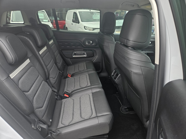 Image for 2025 Citroen C5 Aircross Plus Pack Blue HDi 