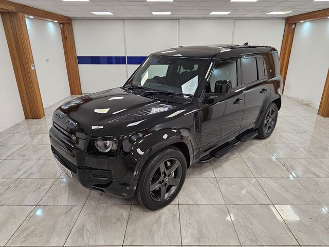 Image for 2024 Land Rover Defender 6 SEATER !