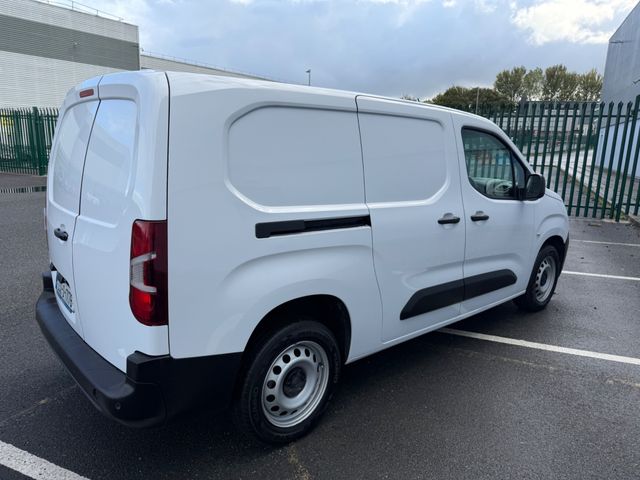 Image for 2023 Citroen Berlingo 1 OWNER | LONG WHEELBASE | 3 SEATER | NEW DOE | FRESH SERVICE | WARRANTY | 5 STAR REVIEWS