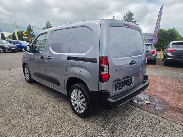 Image for 2020 Peugeot Partner BLUEHDI PROFESSIONAL L1