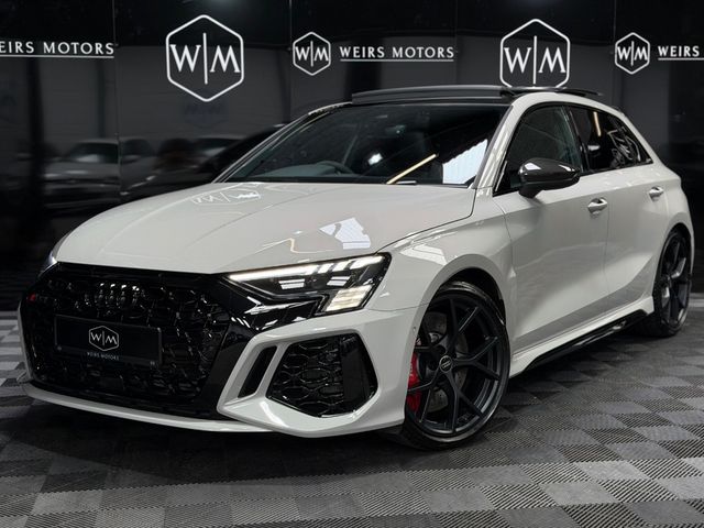 Image for 2024 Audi RS3 2.5 TFSI 400BHP // SUNROOF // B&O // SPORTS EXHAUST// ONLY 5, 002KM