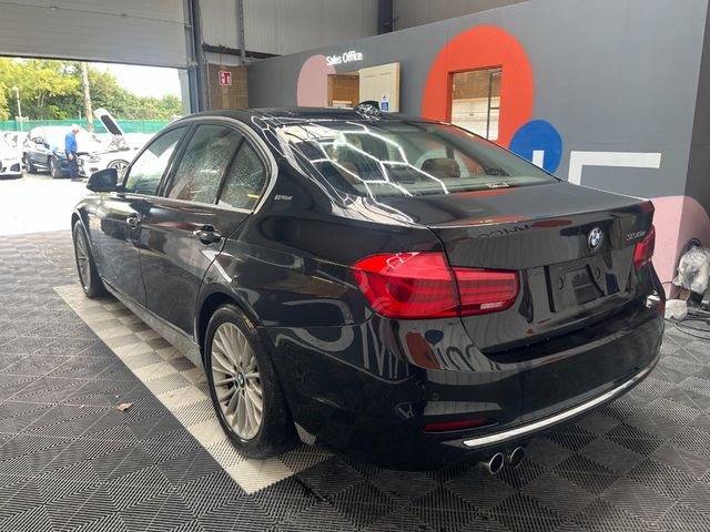Image for 2017 BMW 3 Series 2017 BMW 3 330e LUXURY 2.0 AUTOMATIC 52K KMS / CRUISE CONTROL / REVERSE CAMERA / ELECTRIC MEMORY & HEATED SEATS AND MORE