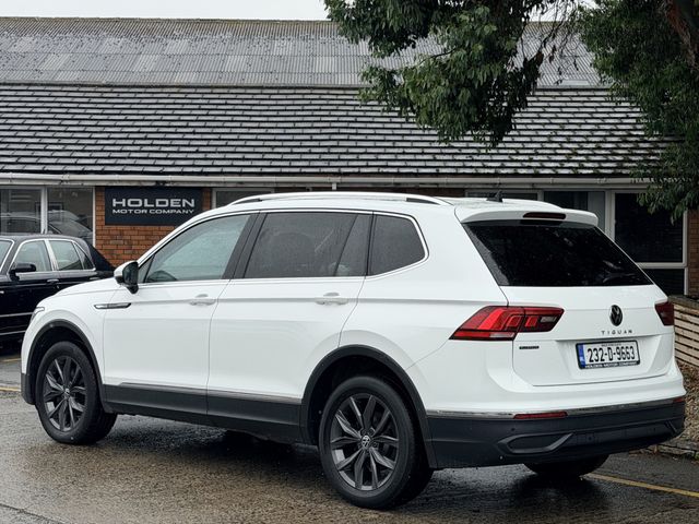 Image for 2023 Volkswagen Tiguan Allspace A7 Life 2.0tdi . PARK SENSORS.7 SEATER