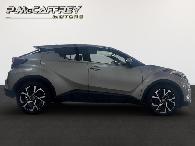 Image for 2019 Toyota C-HR 1.8 HYBRID LUNA SPORT
