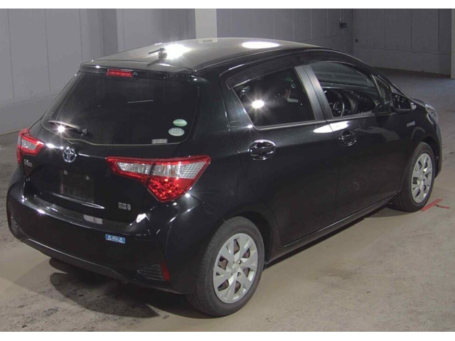 Image for 2017 Toyota Vitz 1.5 Petrol Hybrid Auto