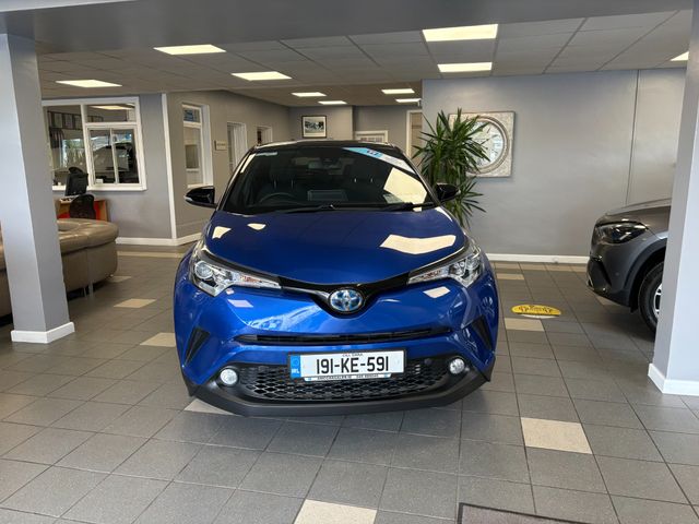 Image for 2019 Toyota C-HR Hybrid Luna Sport 4DR Auto