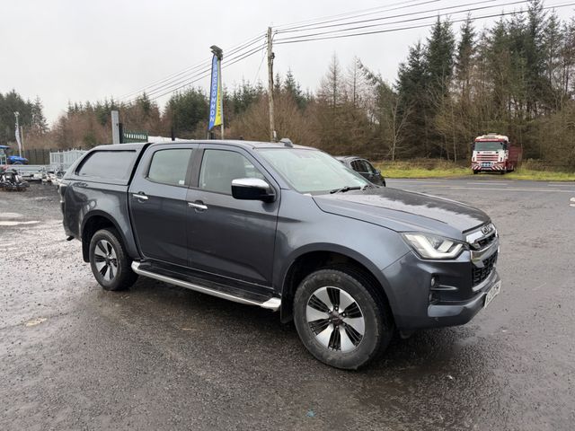 Image for 2021 Isuzu D-MAX DL40 DCB