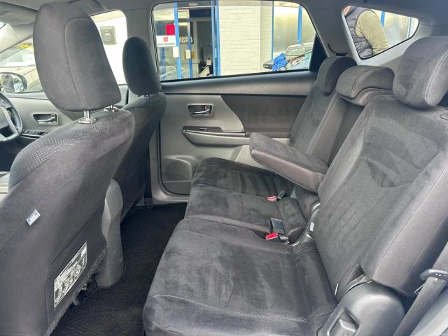 Image for 2014 Toyota Prius ALPHA 7 SEATER PETROL HYBRID