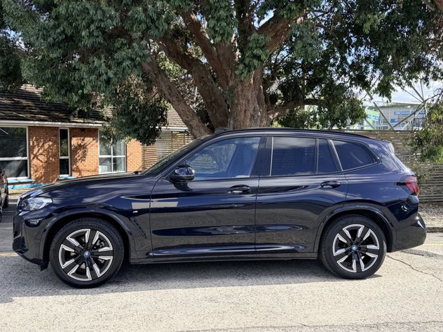 Image for 2022 BMW iX3 M SPORT