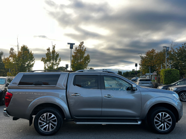 Image for 2016 Nissan Navara 2.3 LE L/S CREWCAB *LOW KMS & HUGE SPEC*