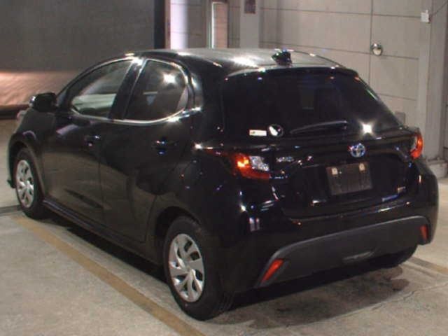 Image for 2023 Toyota Yaris 1.5 HYBRID AUTOMATIC - PUSH BUTTON START/STOP - CRUISE CONTROL - REAR CAMERA