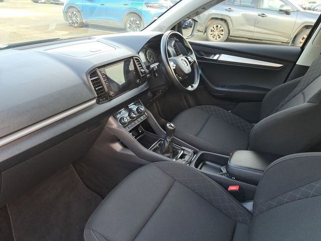 Image for 2021 Skoda Karoq AMBITION 2.0TDI 115HP MANUAL