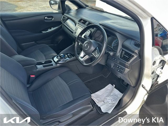 Image for 2019 Nissan Leaf SV FULL ELECTRIC 40 kWh AUTO
