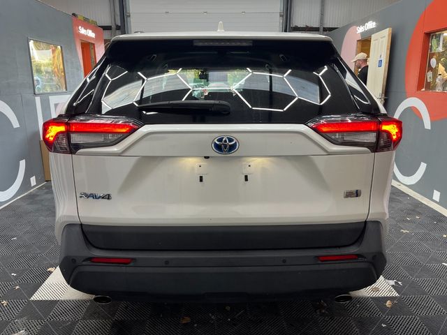 Image for 2021 Toyota Rav4 2021 TOYOTA RAV4 HYBRID X 2.5 AUTOMATIC / CRUISE CONTROL / PARKING CAMERA / ELECTRIC MEMORY & HEATED SEATS / PADDLE SHIFTERS AND MORE