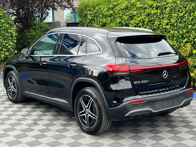Image for 2023 Mercedes-Benz EQA EQA250+ AMG-LINE PREMIUM // APPLE CARPLAY/ANDROID AUTO // 360 PARKING SENSORS // HEATED AMG-LINE SEATS