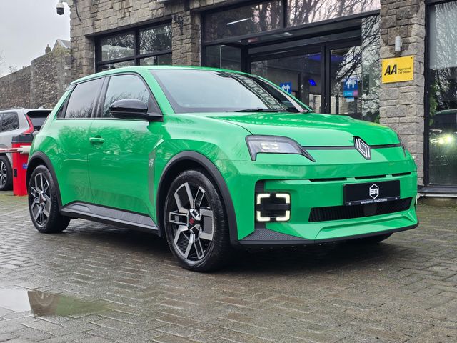 Image for 2025 Renault 5 TECHNO E-TECH 110 KW 52KWH. HUGE SPEC. FINANCE ARRANGED. SIMI. AA APPROVED.