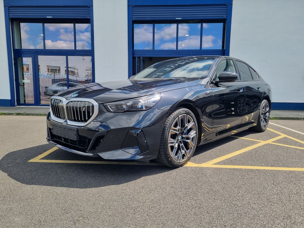 Image for 2025 BMW i5 BIG SPEC 