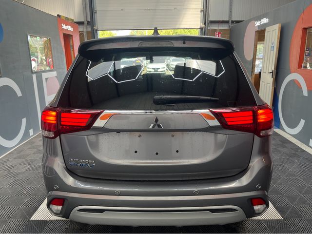 Image for 2020 Mitsubishi Outlander OUTLANDER 2.4 HYBRID / 59k KMs / HEATED SEATS & WHEEL , REVERSE CAMERA , ADAPTIVE CRUISE & MORE