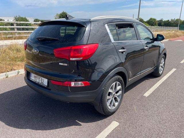 Image for 2015 Kia Sportage 1.7 Platinum 4DR *PLATINUM SPEC* *SHOWROOM CONDITION* Sat Nav, Reversing Camera, Black Leather Interior, Dual Zone Climate Control