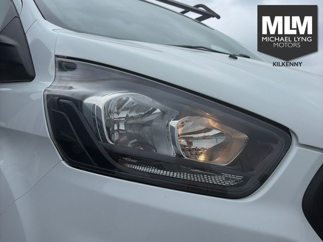 Image for 2022 Ford Transit 2.0 TDCI 130PS 350 L3H1 AWD LEADER