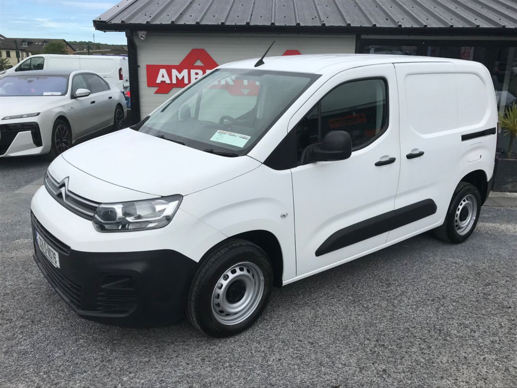 Image for 2022 Citroen Berlingo 